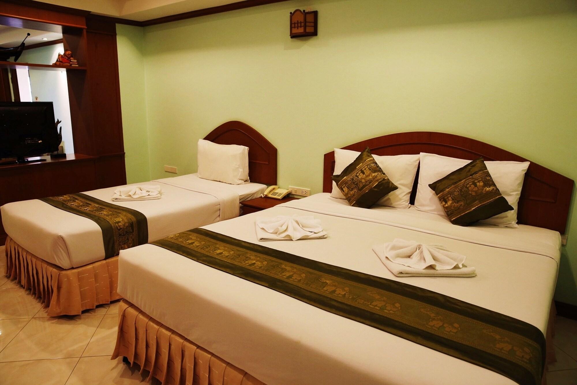 Baan Ss Karon Hotel Ngoại thất bức ảnh