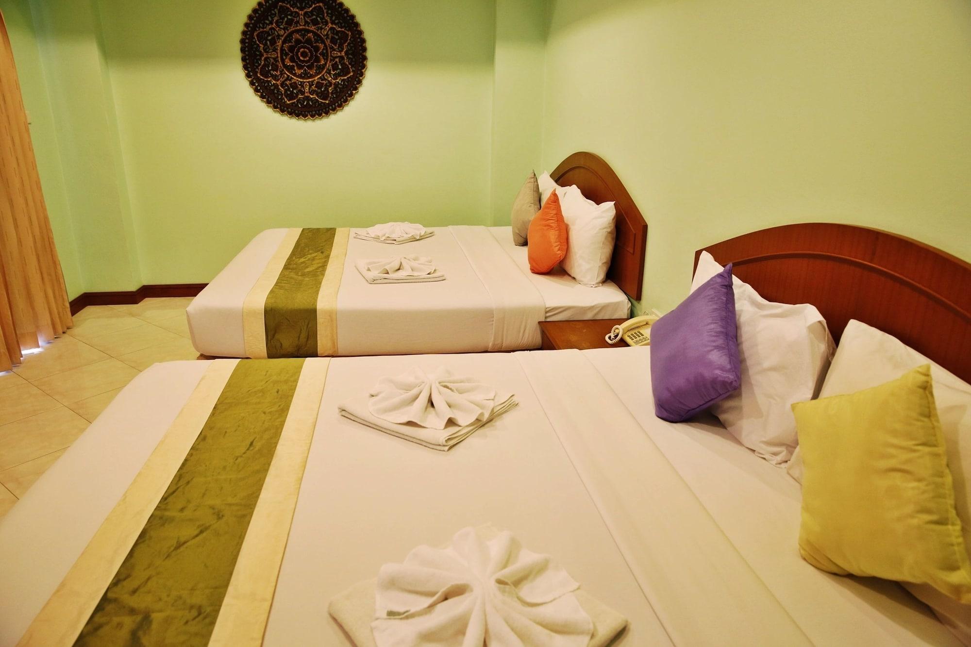 Baan Ss Karon Hotel Ngoại thất bức ảnh
