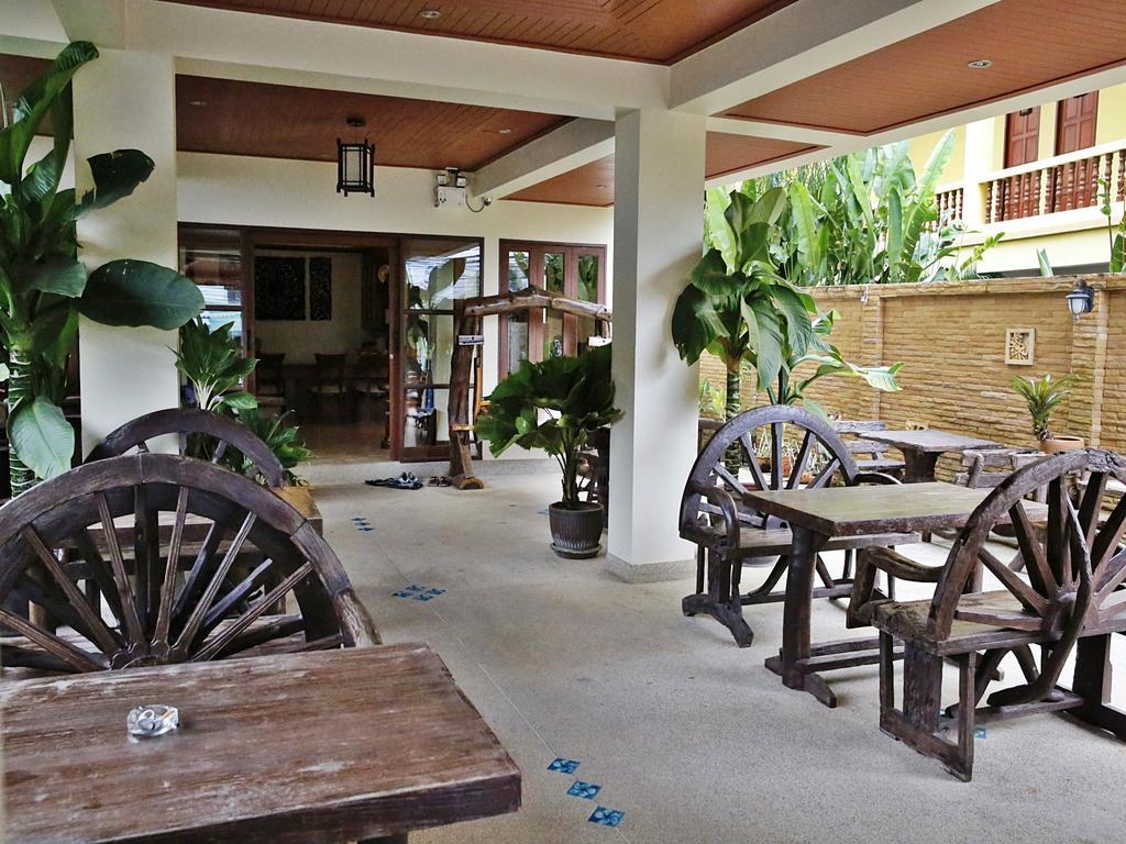 Baan Ss Karon Hotel Ngoại thất bức ảnh