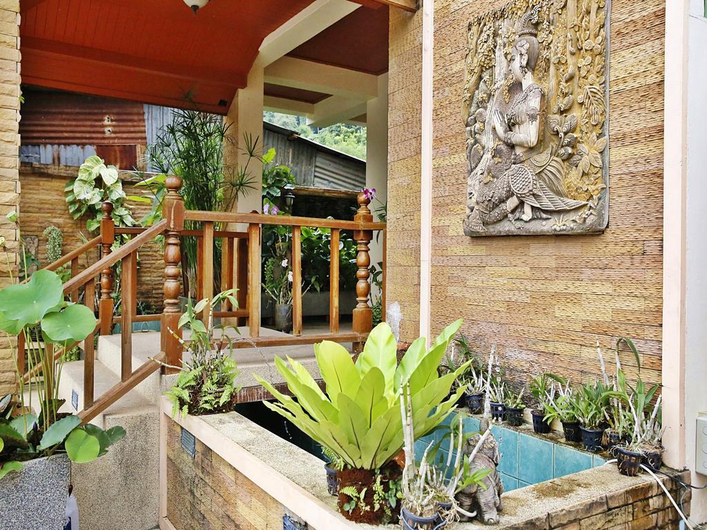Baan Ss Karon Hotel Ngoại thất bức ảnh