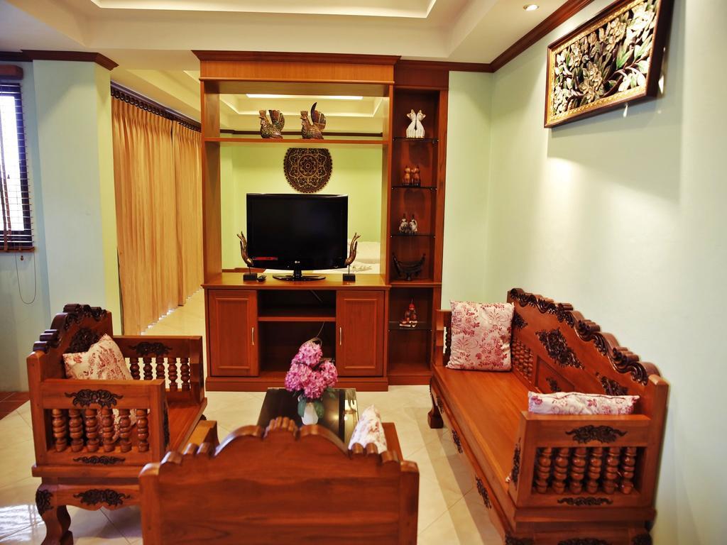 Baan Ss Karon Hotel Ngoại thất bức ảnh