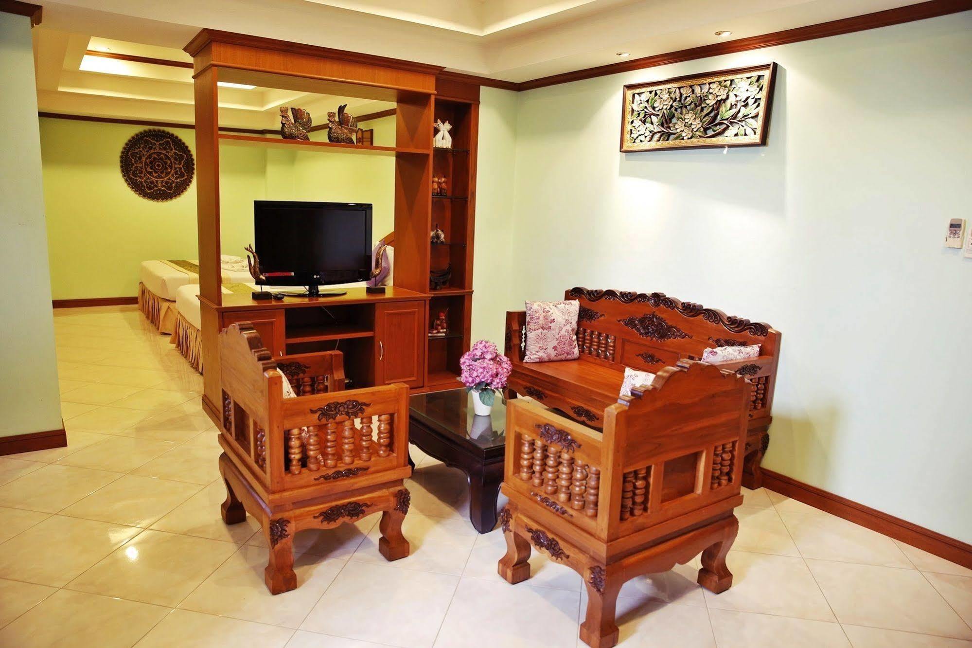 Baan Ss Karon Hotel Ngoại thất bức ảnh
